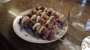 Сочный шашлык из свинины в банке. Домашний рецепт в духовке.