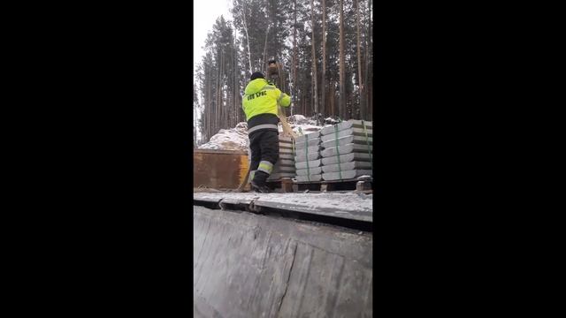 сколько зарабатывают на манипуляторе. работа на манипуляторе. как прошел день на кму манипуляторе.