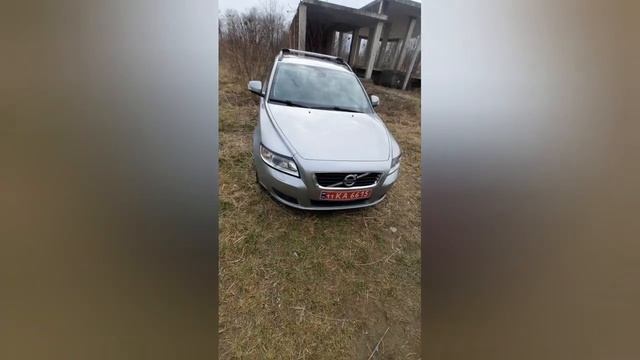 Смотрим сразу две volvo v50 1.6 дизель #автоподбор #авторынок #volvo50 смотреть онлайн