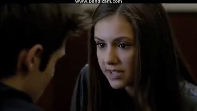 Дневники вампира, первая встреча Стефана и Елены,1×1, смотреть онлайн