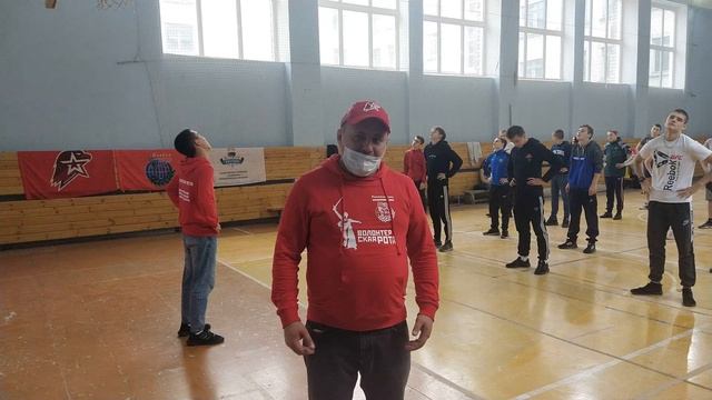 Ульяновские волонтеры провели акцию «Спорт — жизнь» смотреть онлайн