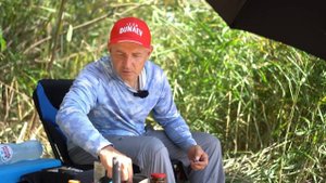 Дикий сазан на флэт фидер. Флэт на течении