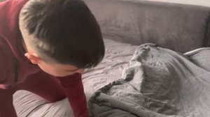 Как построить домик из подушек?
