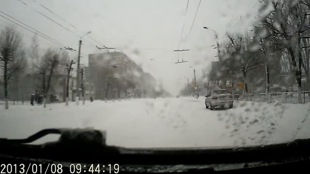 Небольшое видео о зиме в Горловке смотреть онлайн