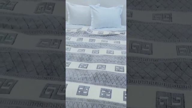 Плед 200х220 см. Плед на кровать. Покрывало евро. Покрывало микрофибра смотреть онлайн