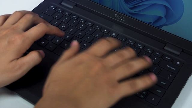 Trên tay Dell Latitude 3420 - laptop sinh viên 13 triệu siêu bền bỉ. смотреть онлайн