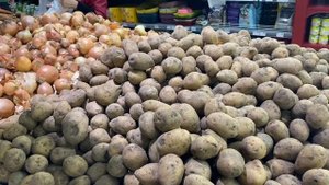 СРАВНИЛ ЦЕНЫ НА ПРОДУКТЫ В РОССИИ И КАЗАХСТАНЕ ! ЖИТЬ СТАЛО ДОРОЖЕ ? ОБЗОР ЦЕН 2022