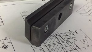 Державка для отрезного пластинчатого резца. Конструкция 2132. Без уступов.