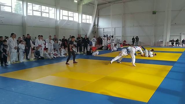 Хрущёв Никита (красный пояс), клуб "ЯРОПОЛК", 2-ой бой, турнир по рукопашному бою, 19.09.2020 г. смотреть онлайн