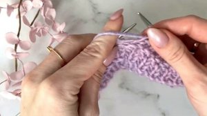 Красивый простой узор из лицевых и изнаночных / Простой красивый узор спицами / Узор для шапки