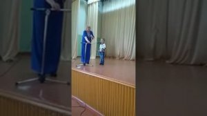 Мал ещё, но рассудить я в силе - читает Харлампий Кавазиди 4 года