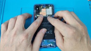 Xiaomi Mi 8 / замена экрана и аккумулятора разбор / repair screen and battery