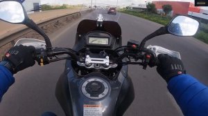 SUZUKI XF650 FREEWEND ON THE HIGHWAY