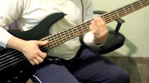 Washburn XB 125 bass guitar