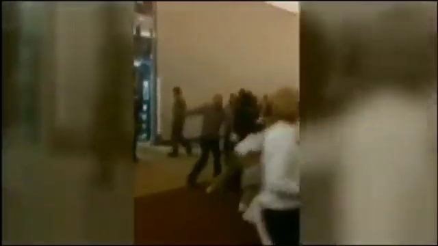 California Black Friday Brawl Caught On Cell Phone Camera смотреть онлайн