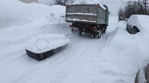 Вывоз снега на мультикаре. Чистка территорий от снега трактором. #multicar #снег