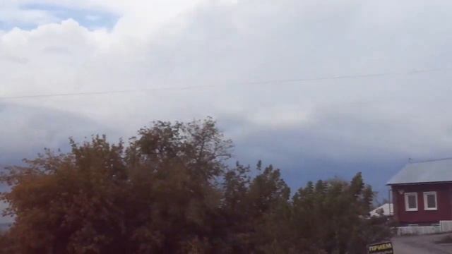 ул трактовая вымощена булыжником. лучшая улица по мнению блогера варламова. уфа россия город 2021год