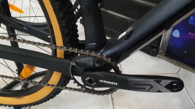 SCOTT Scale карбон против алюминия смотреть онлайн