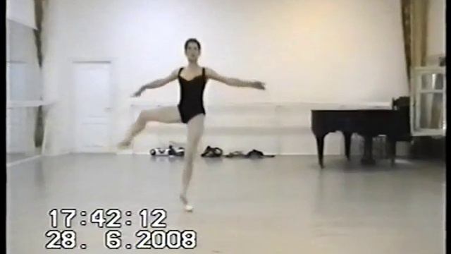 Супер-фуэте тройными - балерина Маргарита Андреева смотреть онлайн