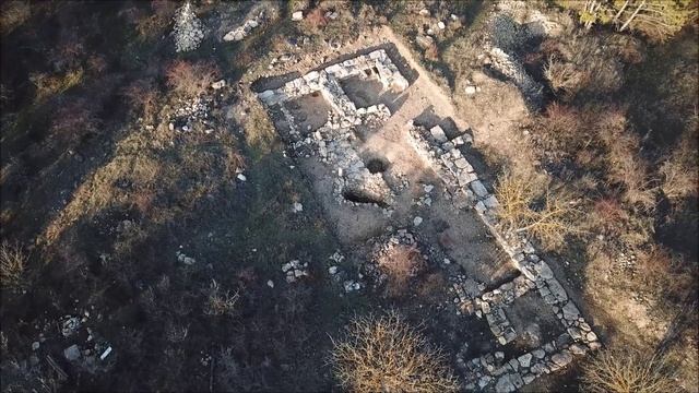 Античное укрепление на горе Масляная 4 век до н э ч.2 вид с квадрокоптера