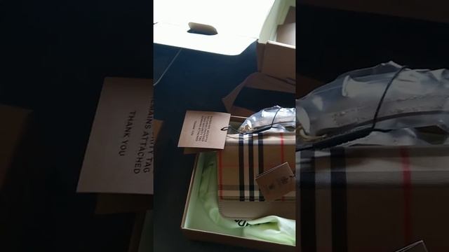 Сумочка BURBERRY смотреть онлайн