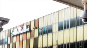 низкоуровневый персонаж томодзаки опенинг 1