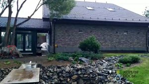 Мульчирование посадок мелкой галькой