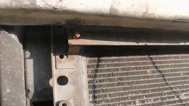 Как снять бампер на Ивеко Дейли 4 смотреть онлайн