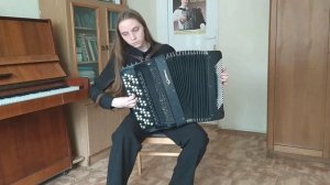 Семёнова В. А., 17 лет, Инструментальное исполнительство, А.Прибылов Сонатина №4 (2 и 3 часть).