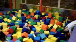 JUMP CITY Джамп Сити Каменское Развлекательный центр БАТУТНАЯ АРЕНА