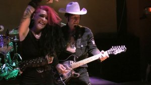 L.A. Guns (Tracii Guns & Dilana) Ballad Of Jayne - Jaxx - 11-12-11