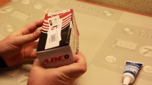 Передние тормозные колодки Abe.  Смазка для супортов Ate