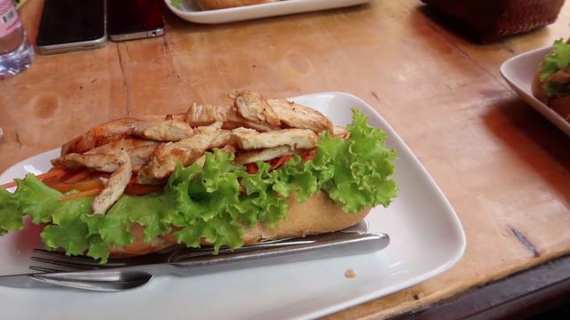 КАК ЗАБОЛЕТЬ ПО-БЫСТРОМУ? 🤒 ИЗ ТАЙЛАНДА ЗА ВИЗОЙ В ЛАОС смотреть онлайн