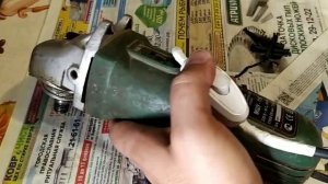 Быстрый ремонт болгарки (сломана кнопка)