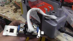 Сварочный аппарат Калибр СВА-1,5 АК. Творческий ремонт.