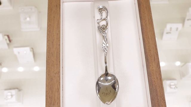 Дитячі срібні ложечки смотреть онлайн