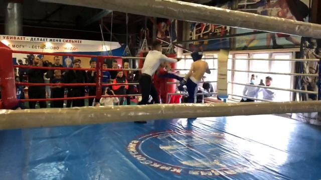 Соревнование по кикбоксингу Фул-контакт Коля выиграл смотреть онлайн