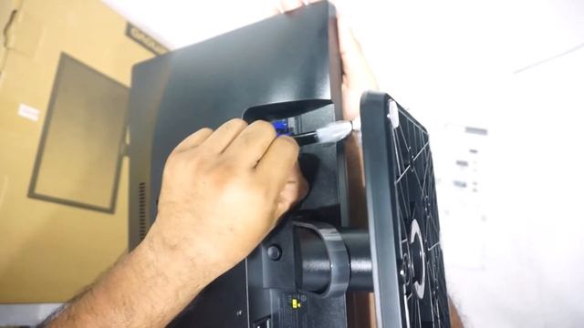 UNBOXING DE MONITOR LENOVO D19-10 / MONITOR CON HDMI Y VGA / MONITOR ECONOMICO смотреть онлайн