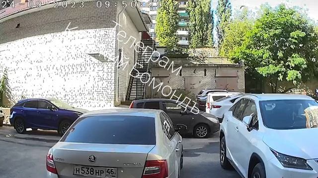 БПЛА ВСУ атаковал административное здание в Курске