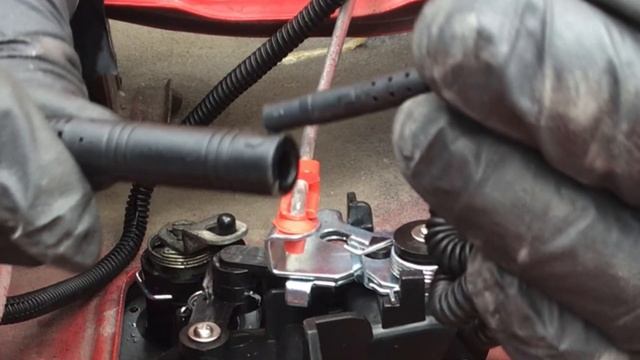 How to Install Rear View Backup Camera on a 2007 - 2013 Toyota Tundra смотреть онлайн