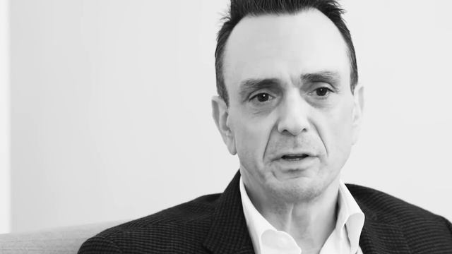 Hank Azaria's Voice in Brockmire Nearly Got Him Punched in the Face смотреть онлайн