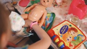 Lady Eveline | КОРМИМ И КУПАЕМ КУКЛУ БЕБИ БОН. ОДЕВАЕМ И УЧИМ ПИСАТЬ Baby Born. Кукла для девочек