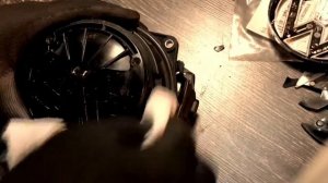 Замена значка  VW  GOLF7