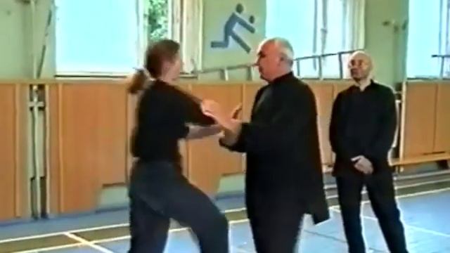 ЧАСТЬ №2 УПРАЖНЕНИЯ ДЛЯ ОБЩЕГО РАЗВИТИЯ В МАРТЫНОВ и Елена МАРТЫНОВА 1999г смотреть онлайн