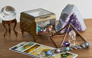 Кто ваши враги ? Кто желает вам зла ? Онлайн расклад !!!