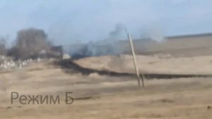 Эвакуация подбитой техники ВС РФ в районе Угледара. Март 2023/Evacuation of damaged russian tank