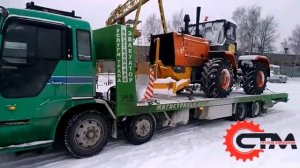 Трактор Т-150 после капремонта чистит снег. Новый отвал. Почистили снег на территории.