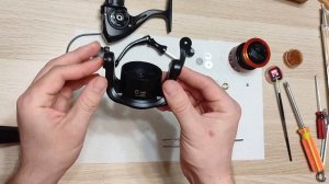 AKARA Black Hunter Feeder 5000. Бюджетная Катушка для фидера. Обзор с разбором.