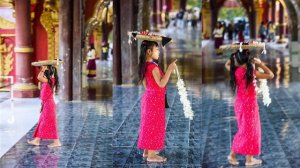 Мандалай, город Мьянмы (Бирмы). Белые лица и красные рты. Путешествие самостоятельно. Ira&Gerold