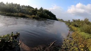 ВОБЛЕР НА ЩУКУ ЛЕТОМ ПО МЕЛКОВОДЬЮ! ЗРЕЛИЩНЫЕ АТАКИ ЩУКИ! РЫБАЛКА НА СПИННИНГ!